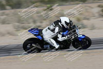 media/Jan-15-2026-Racers Edge (Thu) [[dfebeb70ab]]/2-A Group/Session 3 (Turn 15 Inside Pans)/